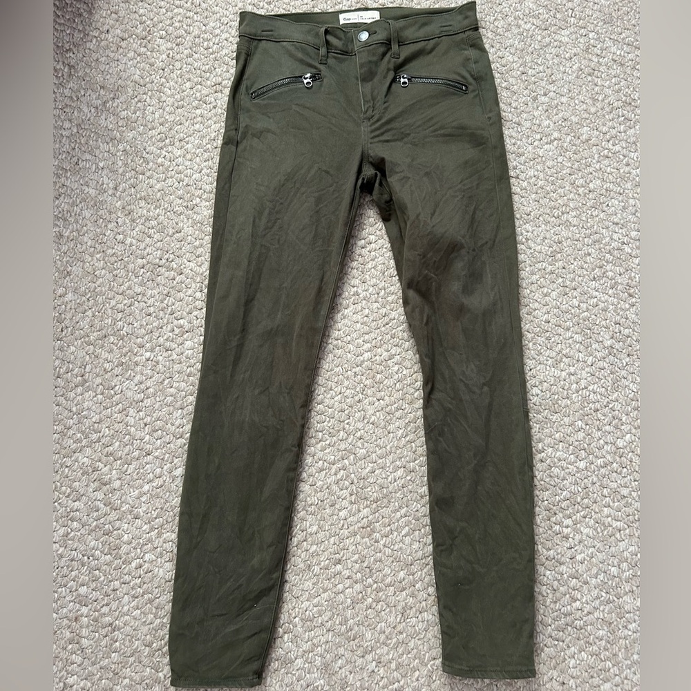 Gap True Skinny Jeans